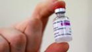 "أسترازينيكا" تسلم أوروبا 9 ملايين جرعة من لقاحها ضد كورونا