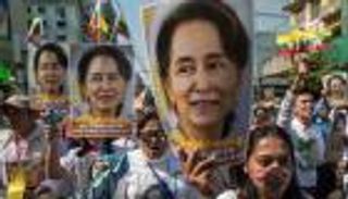 انقلاب ميانمار.. اعتقالات وقطع إنترنت وانتشار عسكري