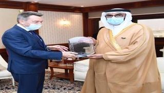 محمد بن أحمد البواردي ورئيس اللجنة الدولية للصليب الأحمر