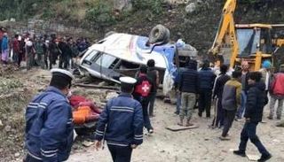 مصرع 14 شخصا إثر انقلاب حافلة ركاب في باكستان- أرشيفية