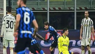 إنتر ضد يوفنتوس 