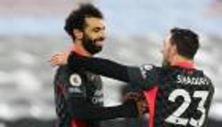ليفربول يحتفل بعودة محمد صلاح إلى التهديف
