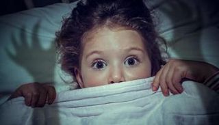 الخوف لدى الأطفال يشير إلى الفوبيا