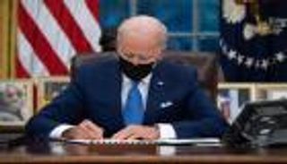 أبرزهم أولبرايت وكيسنجر ..مهاجرون أثروا في تاريخ أمريكا