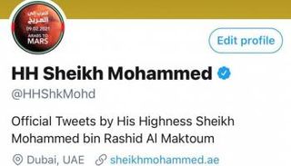 محمد بن راشد يحتفي بمسبار الأمل بتغيير صورته على