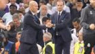 من يخلف زيدان؟ .. رئيس ريال مدريد حائر بين الأسطورة وأليجري