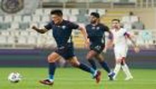 الدوري الإماراتي.. عمر خربين يعطل قطار الشارقة