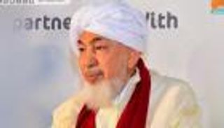 عبد الله بن بيه: يوم "الأخوة الإنسانية" اعتراف بريادة الإمارات في نشر التسامح