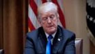 طلب ترامب رسميا للشهادة في محاكمة عزله