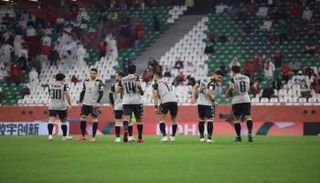 الأهلي ضد الدحيل