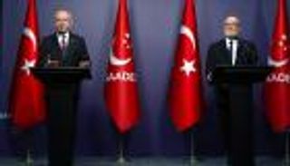 المعارضة التركية: لدينا أزمات أهم من تغيير الدستور.. ولا نثق بأردوغان