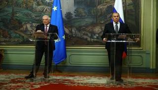 سيرجي لافروف وجوزيب بوريل خلال المؤتمر الصحفي