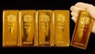 الدولار يهز عرش الذهب.. أوقية "الثمين" دون 1800 دولار لهذا السبب