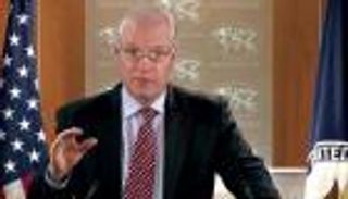 زائر كل بلاد العرب.. "ليندركينج" المبعوث الأمريكي إلى اليمن