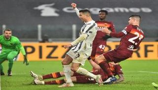 يوفنتوس ضد روما 