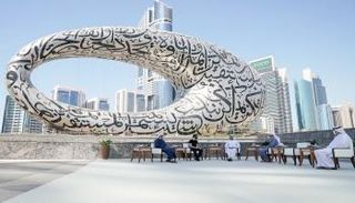 لقاء الشيخ حمدان بن محمد وبافل دوروف