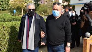 أشرف زكي في جنازة عزت العلايلي