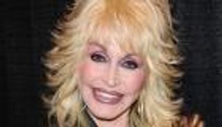 "منقذة أمريكا".. قصة نجمة في الـ75 ترفض "تكريم الرؤساء"