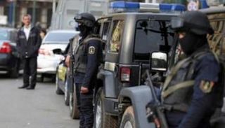 عنصران من قوات الأمن المصري - أرشيفية