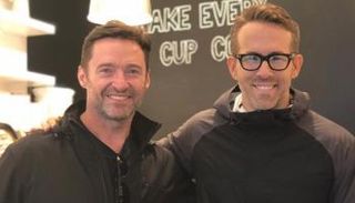 رايان رينولدز وهيو جاكمان