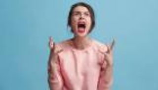 مواجهة كورونا بـ"الصراخ".. حيلة إسرائيلية لطرد طاقات العزل السلبية