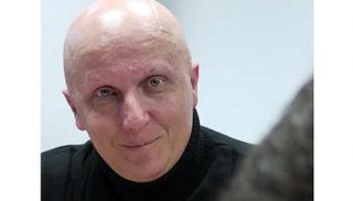 الإسباني باكو سانز