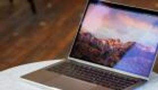 أبل تستبدل بطاريات "ماك بوك برو" مجانا لمن يجد هذا العطل