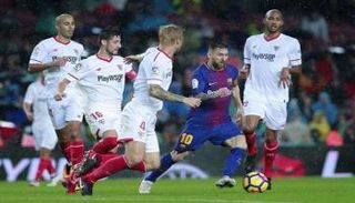 مواجهة برشلونة وإشبيلية تتجدد