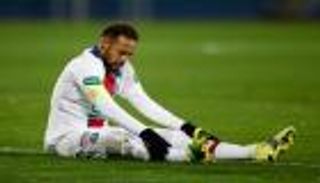 باريس سان جيرمان يحدد موقف نيمار من موقعة برشلونة