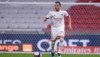 جمال بلعمري مدافع ليون الفرنسي