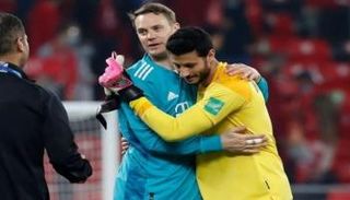 مانويل نوير ومحمد الشناوي