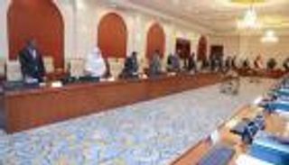 حقيبة تائهة.. تراجيديا استقالة وزير تربك المشهد السوداني 