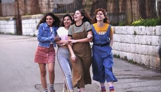 مشهد من فيلم "دفاتر مايا"