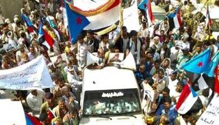 جانب من المظاهرات التي شهدتها مدينة لحج ضد حشود الإخوان