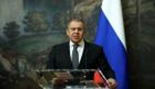 أزمة نافالني.. روسيا تلوح بقطع العلاقات ردا على عقوبات أوروبية