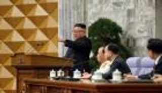 وزير الاقتصاد أول الضحايا.. الزعيم كيم غاضب على الحكومة