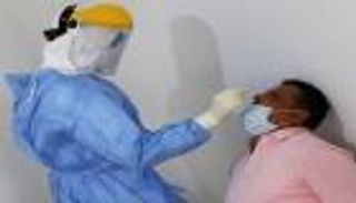 "فساد السراج" يقتل الليبيين بكورونا.. معامل الفحص تتوقف