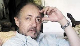 الفنان عبدالعزيز مخيون