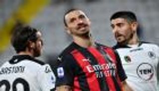 ترتيب الدوري الإيطالي.. سبيزيا قاهر الكبار يزلزل صدارة ميلان