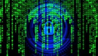 تطبيق أدوركام يعرض بيانات آلاف المستخدمين لخطر القرصنة