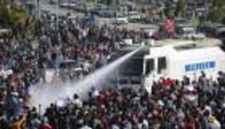 انقلاب ميانمار.. قطع الإنترنت والأمم المتحدة تتوعد