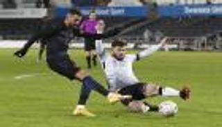 فيروس الإصابات يحسم موقف محرز من موقعة إيفرتون 