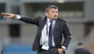 كلمات ممتزجة بالدموع.. ماذا قال لوشيسكو بعد رحيله عن الهلال؟