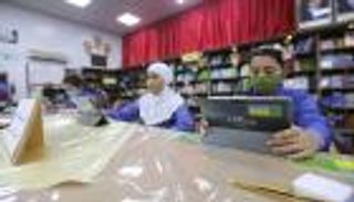 "المدرسة الرقمية" تبدأ أولى مراحلها التجريبية بالمخيم الإماراتي الأردني للاجئين