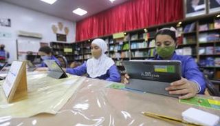 المرحلة التجريبية للمدرسة الرقمية تهدف لتقييم نظام المدرسة ومحتواها وتطويره 
