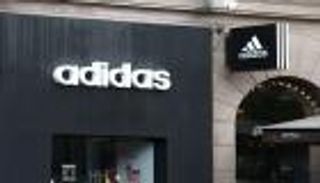 بعد 15 عاما.. أديداس تتخلى عن "ريبوك" المتعثرة