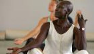 "أم الرقص المعاصر الأفريقي" تفوز بالأسد الذهبي في بينالي البندقية