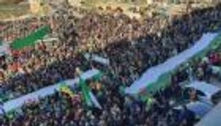 بالفيديو.. طرد قيادي إخواني بذكرى الحراك الشعبي بالجزائر