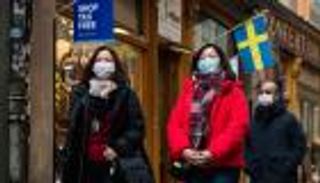 السويد تواجه موجة كورونا الثالثة.. إغلاق صارم وغرامة 240 دولارا