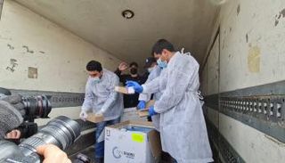 وصول جرعات لقاح كورونا إلى غزة